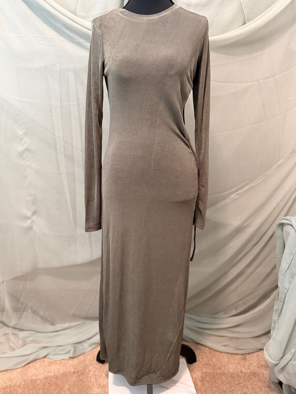 Marion Cutout Olive Long Sleeve Midi Dress